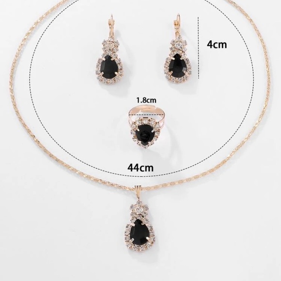 Jewellery Set - Picture 2 of 2